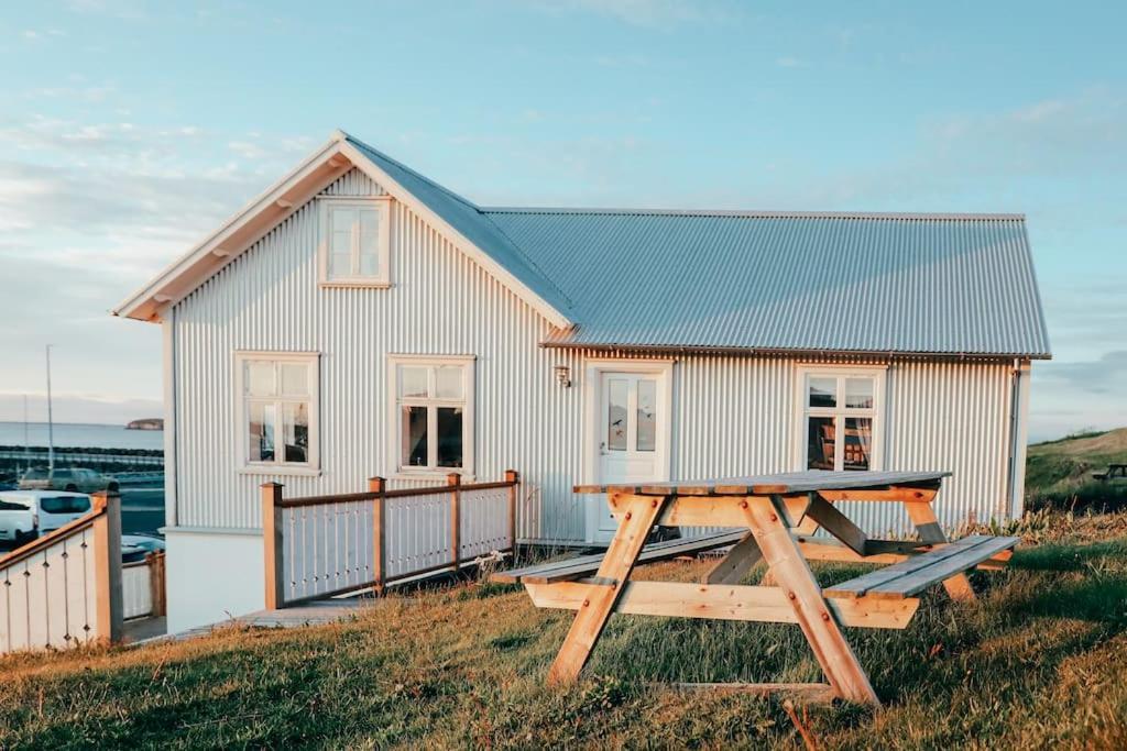 Tanginn Stykkishólmur Buitenkant foto